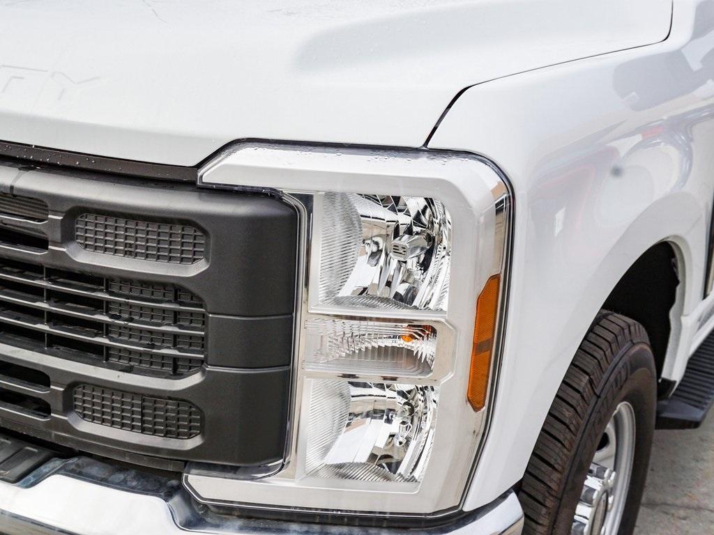 new 2024 Ford F-250 car, priced at $62,120