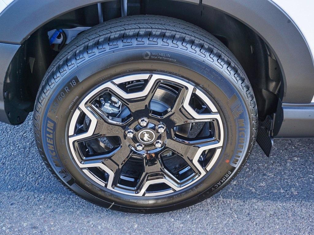 new 2025 Ford Bronco Sport car, priced at $35,868