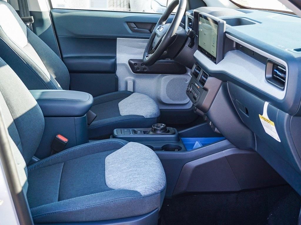 new 2025 Ford Maverick car, priced at $31,512