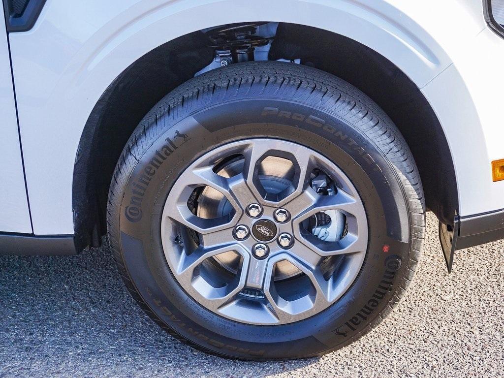 new 2025 Ford Maverick car, priced at $31,512