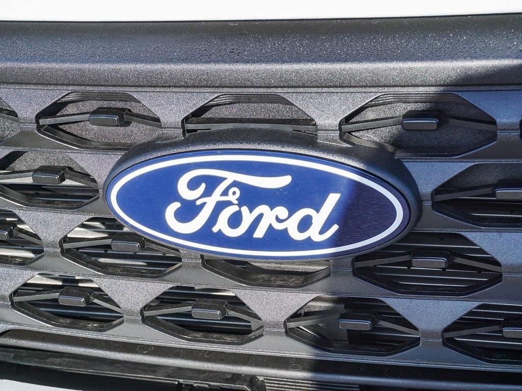 new 2025 Ford Maverick car, priced at $31,512