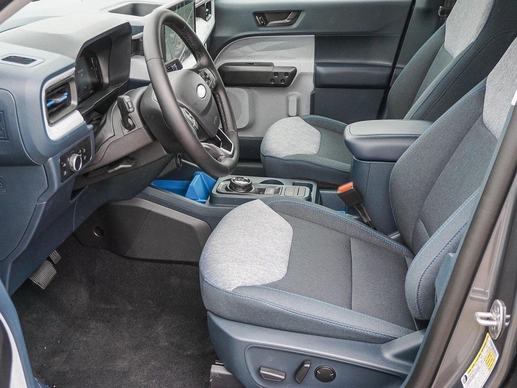 new 2025 Ford Maverick car, priced at $32,062