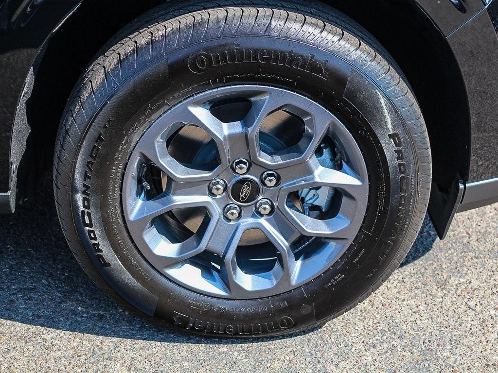 new 2025 Ford Maverick car, priced at $32,598
