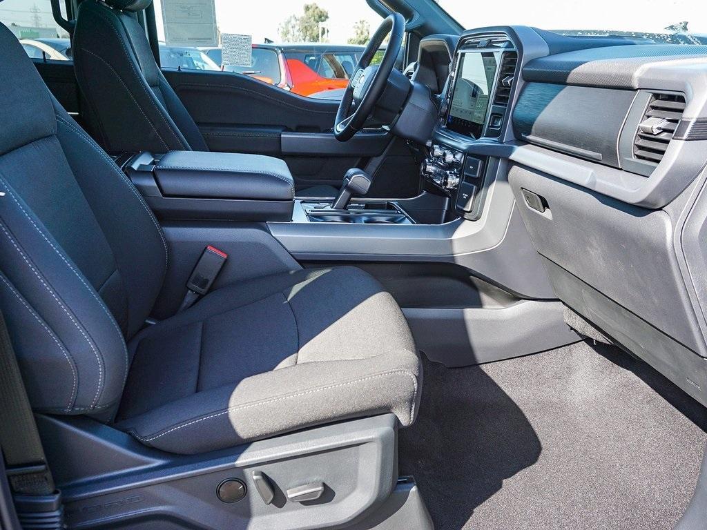 new 2025 Ford F-150 car, priced at $59,339