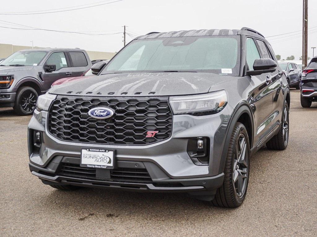 new 2025 Ford Explorer car, priced at $52,402