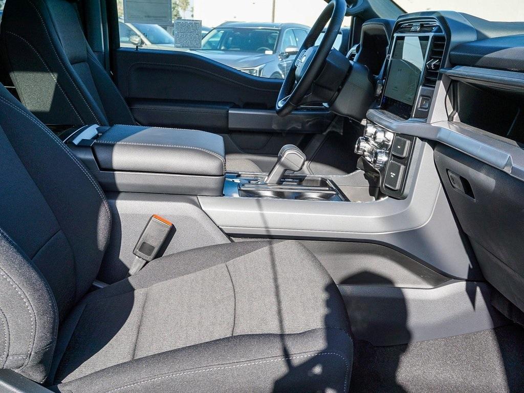 new 2025 Ford F-150 car, priced at $54,784
