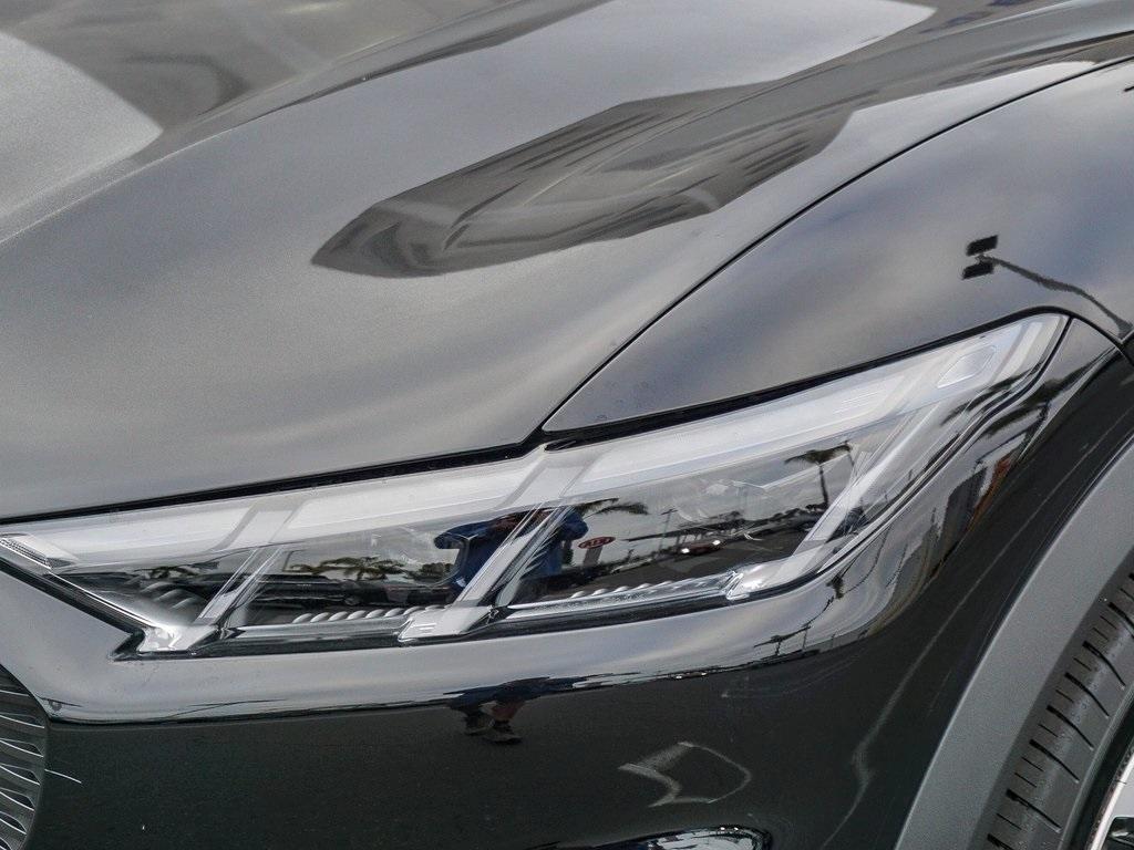 new 2025 Ford Mustang Mach-E car, priced at $40,433