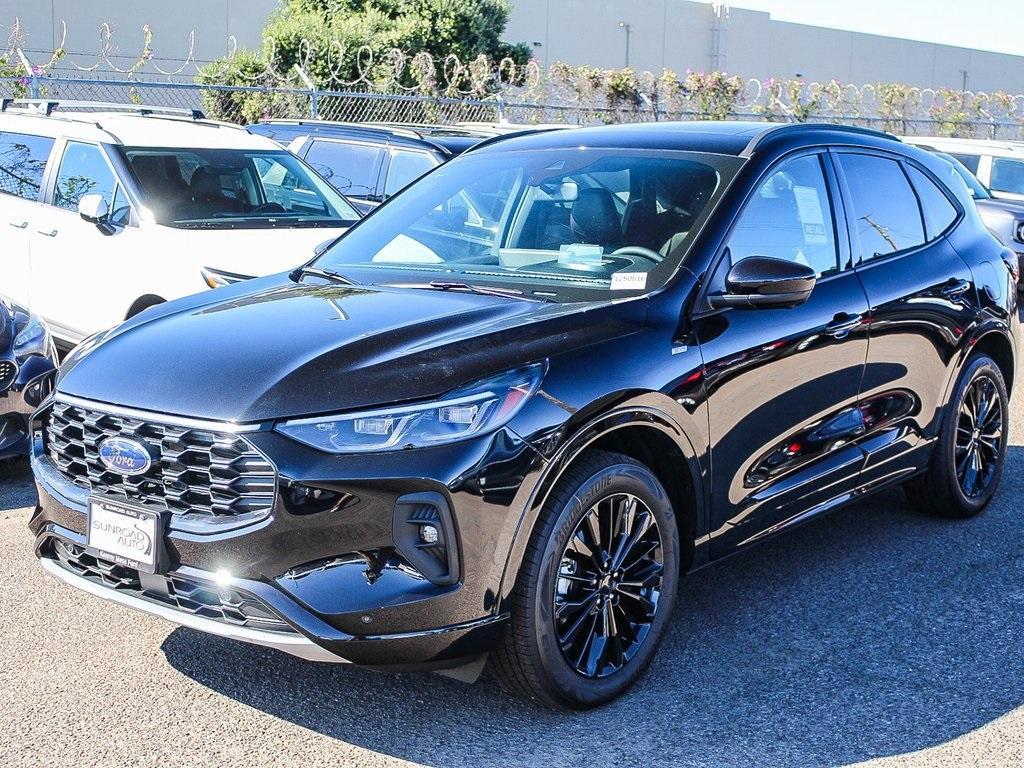 new 2025 Ford Escape car, priced at $36,392