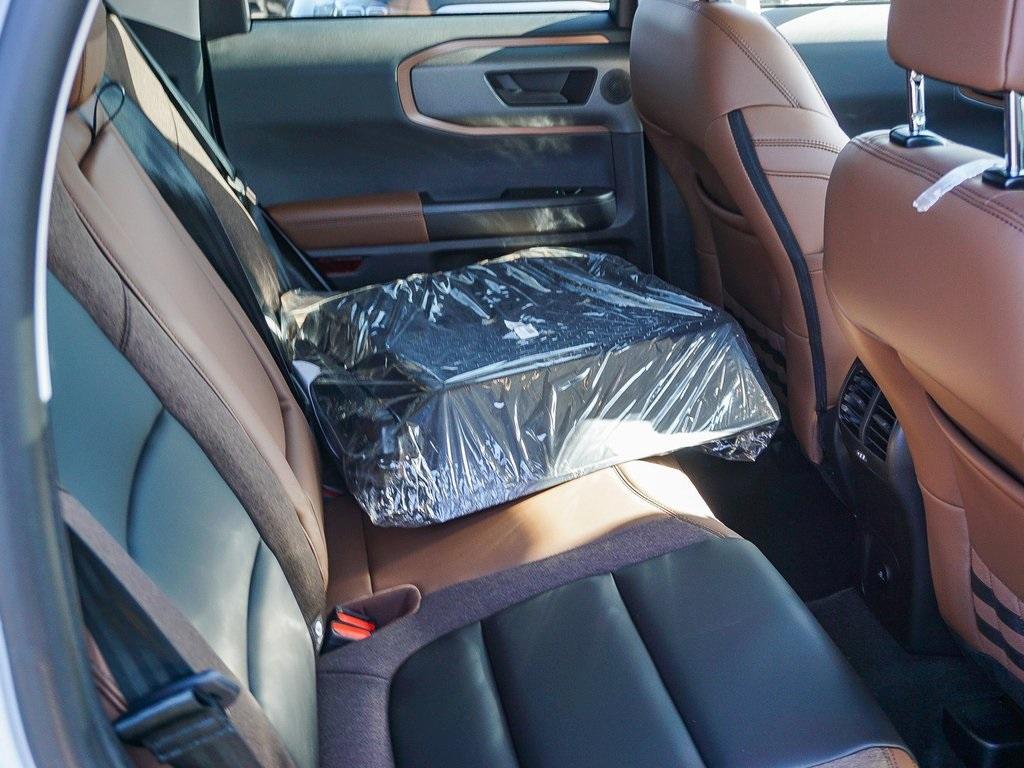 new 2025 Ford Bronco Sport car, priced at $38,952