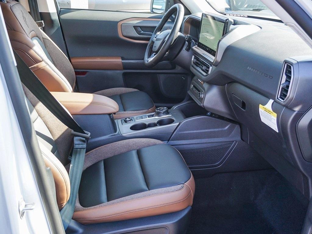 new 2025 Ford Bronco Sport car, priced at $37,658