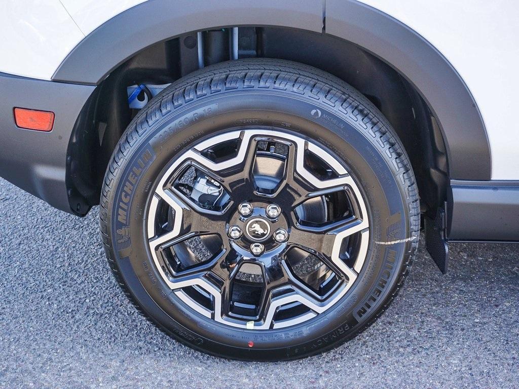 new 2025 Ford Bronco Sport car, priced at $38,952