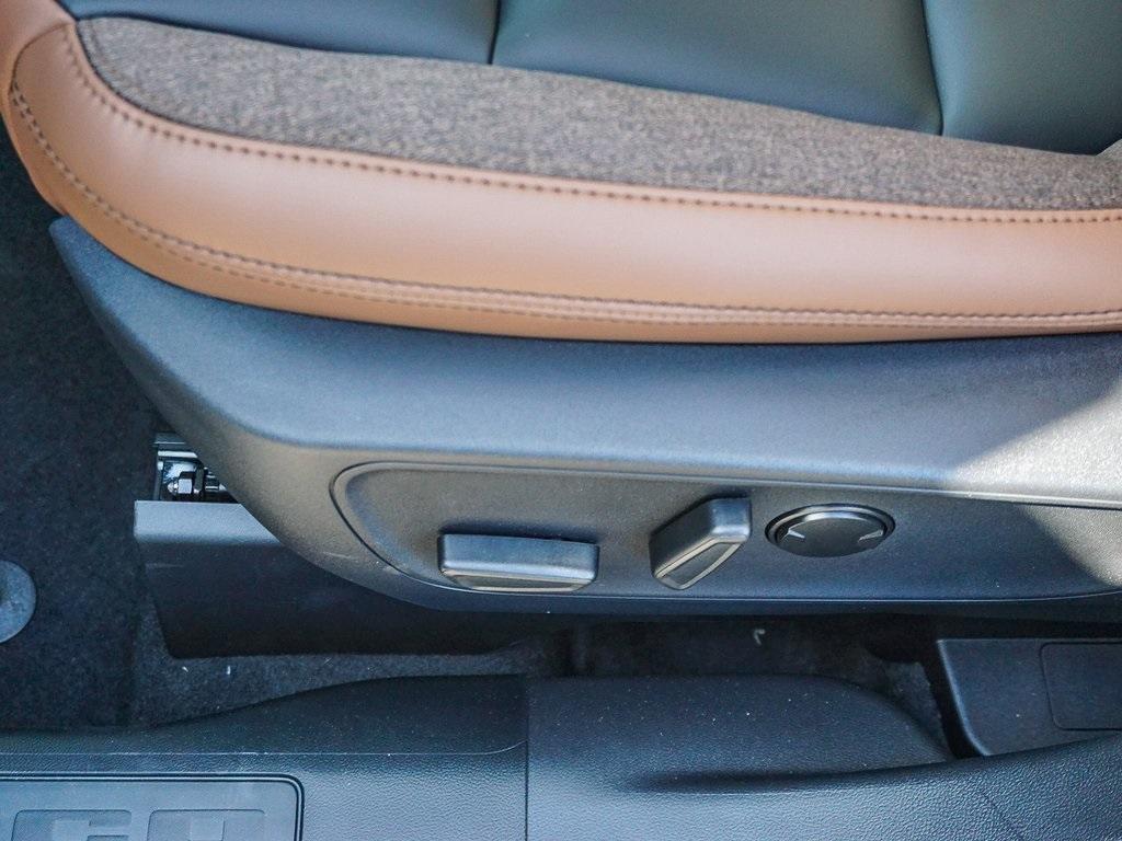 new 2025 Ford Bronco Sport car, priced at $38,952