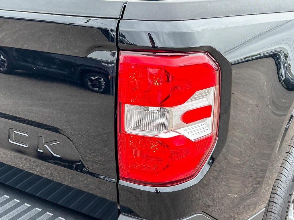 new 2025 Ford Maverick car, priced at $31,013