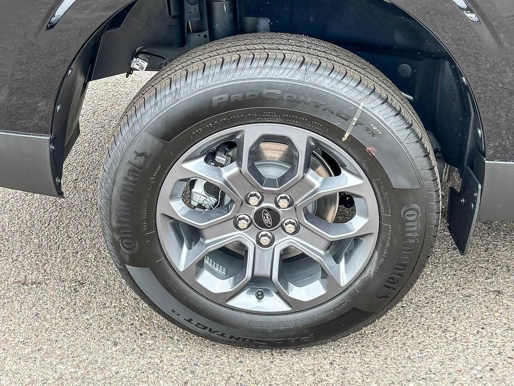 new 2025 Ford Maverick car, priced at $31,013
