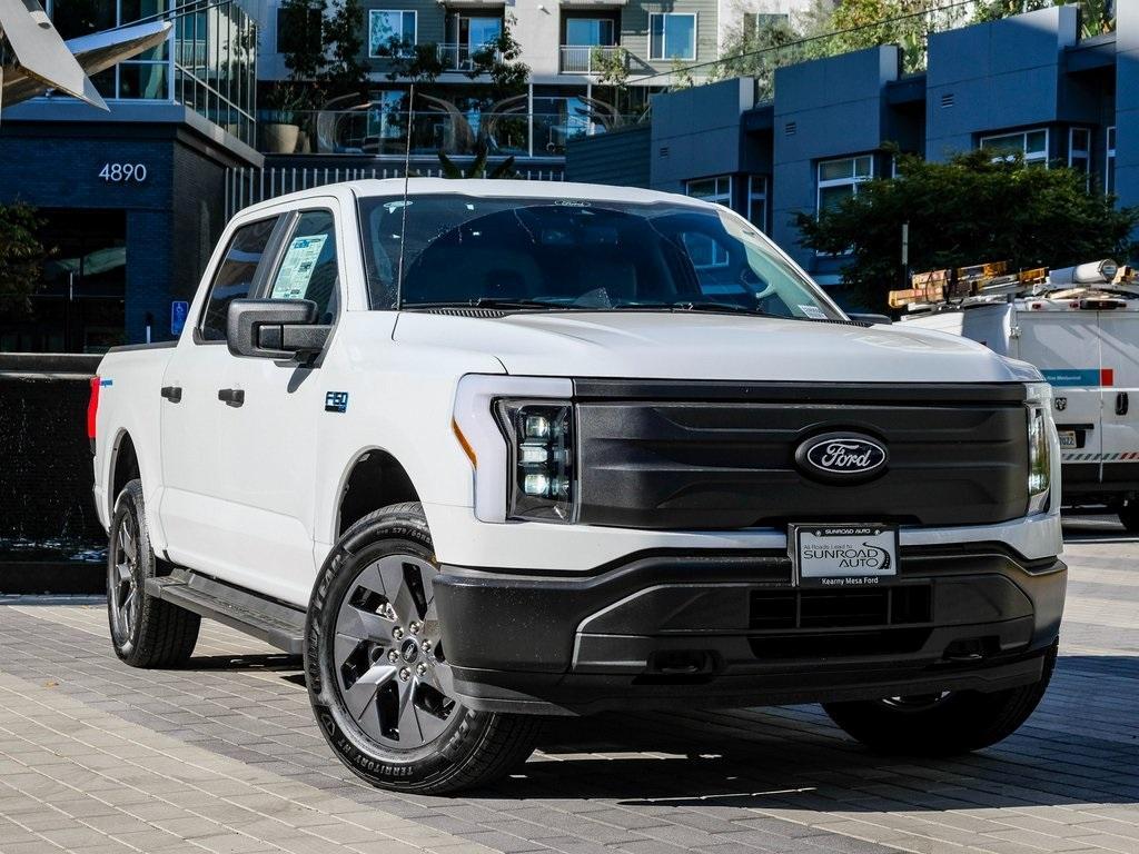 new 2024 Ford F-150 Lightning car, priced at $69,985