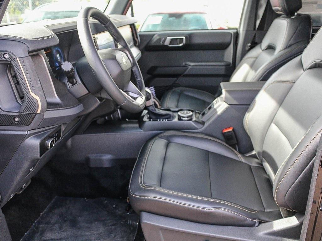 new 2025 Ford Bronco car, priced at $60,985