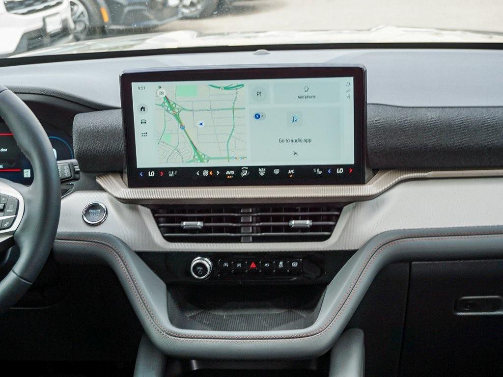 new 2025 Ford Explorer car, priced at $43,078