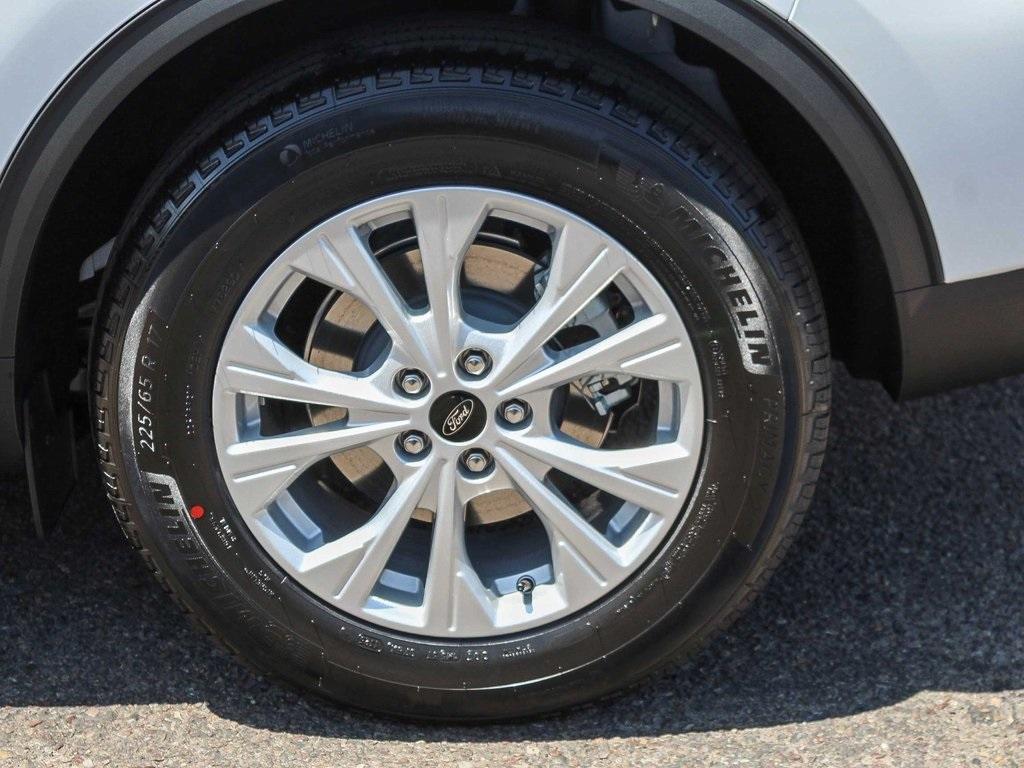 new 2025 Ford Escape car, priced at $26,370