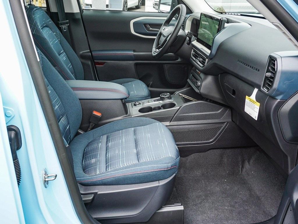 new 2025 Ford Bronco Sport car, priced at $36,578
