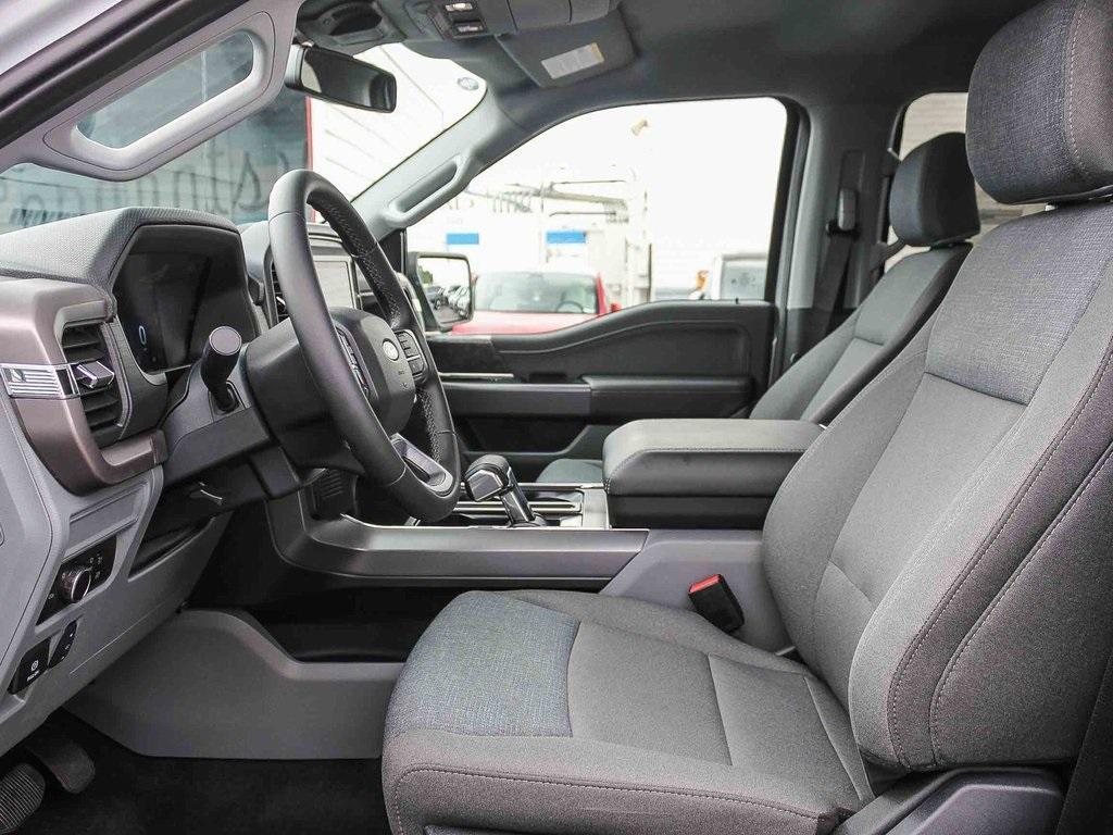 new 2025 Ford F-150 Lightning car, priced at $62,166