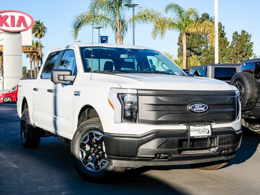 new 2024 Ford F-150 Lightning car, priced at $60,435