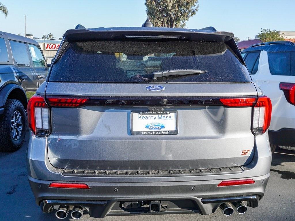 new 2025 Ford Explorer car, priced at $55,098