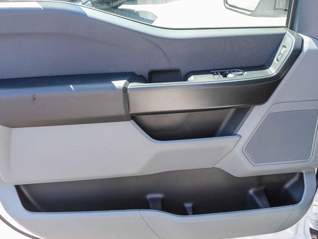new 2025 Ford F-150 car, priced at $37,340