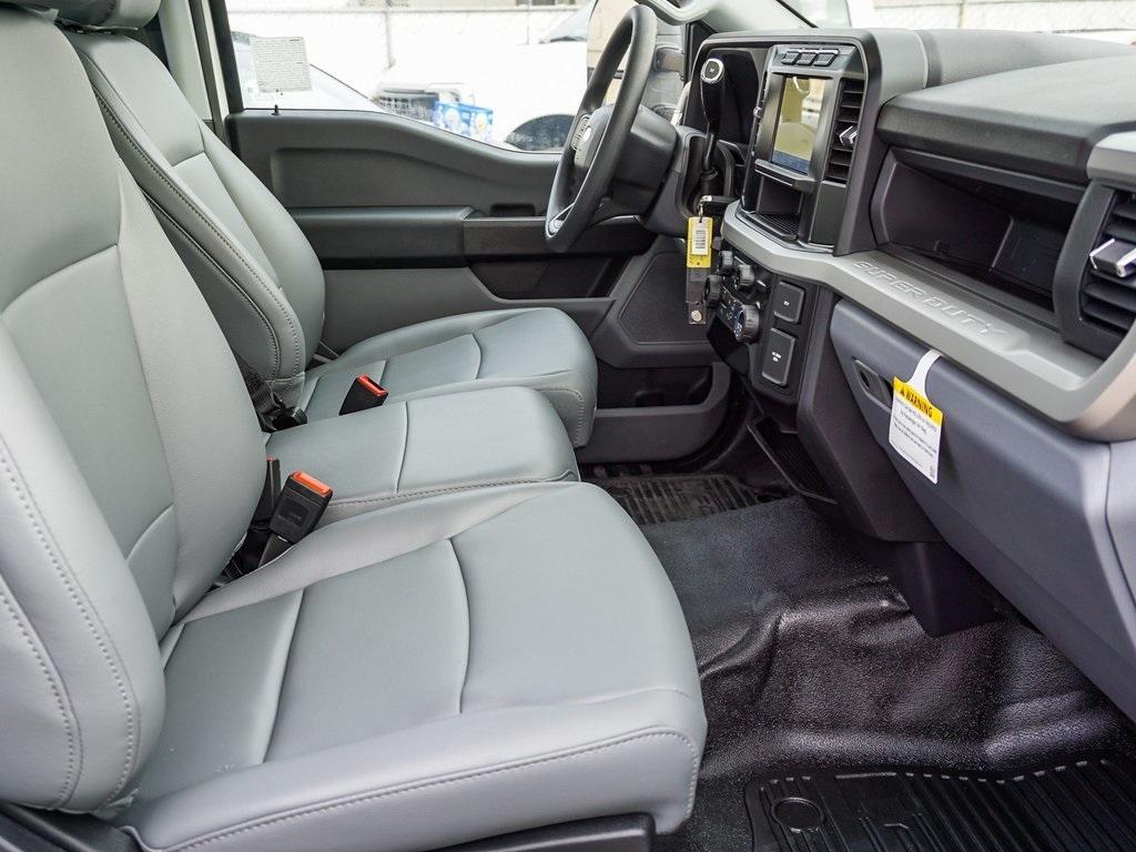 new 2024 Ford F-250 car, priced at $55,056