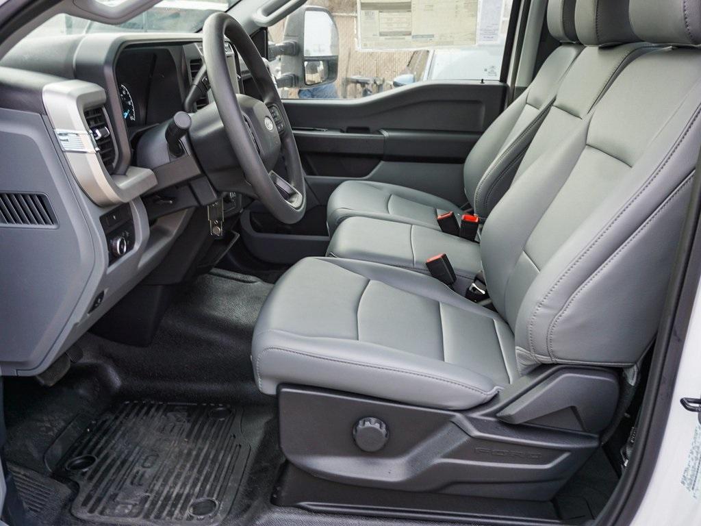 new 2024 Ford F-250 car, priced at $55,056