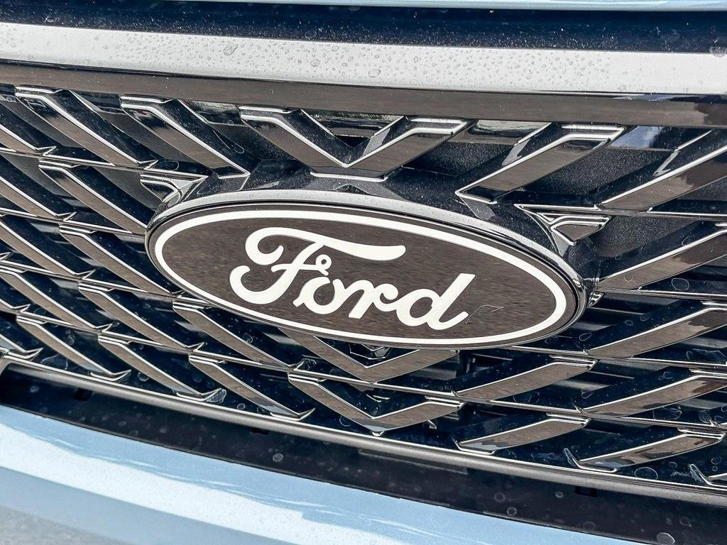 new 2025 Ford Maverick car, priced at $35,438