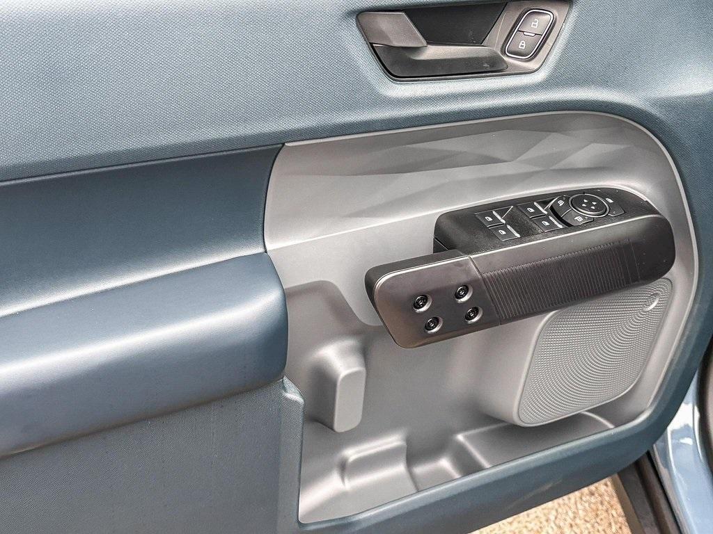new 2025 Ford Maverick car, priced at $35,438