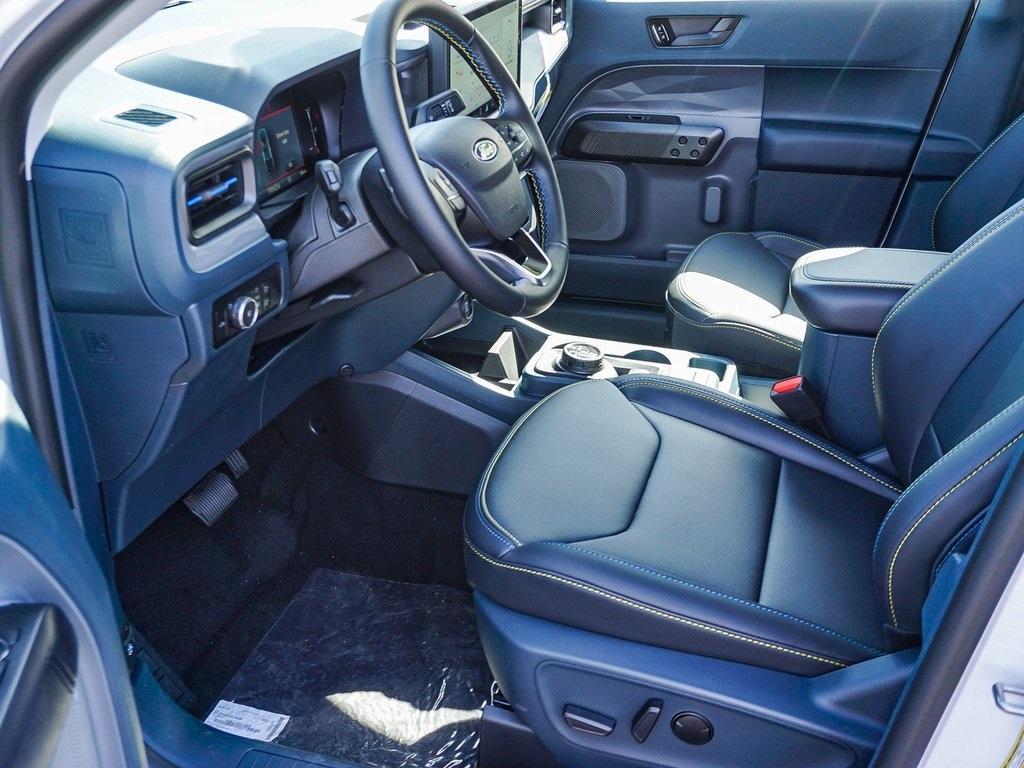 new 2025 Ford Maverick car, priced at $35,090