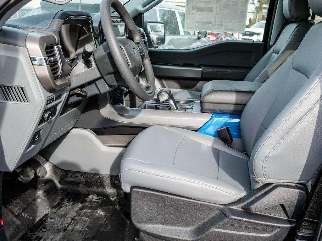 new 2024 Ford F-150 Lightning car, priced at $66,935