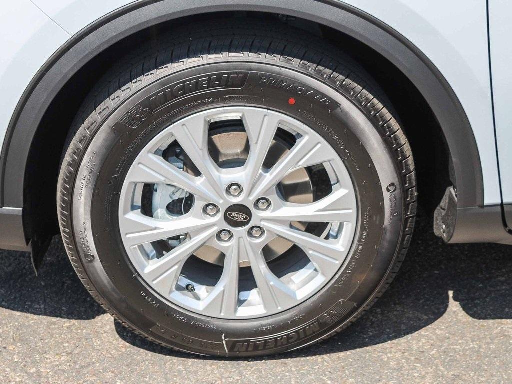 new 2025 Ford Escape car, priced at $26,069