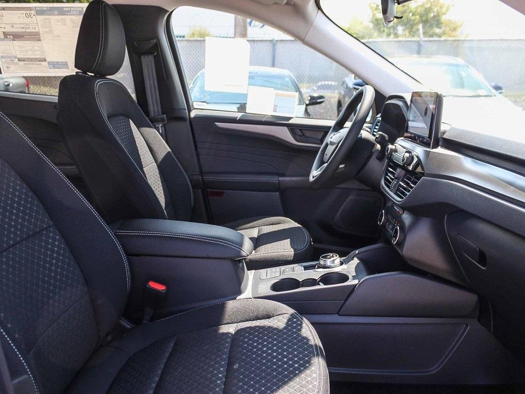 new 2025 Ford Escape car, priced at $26,069