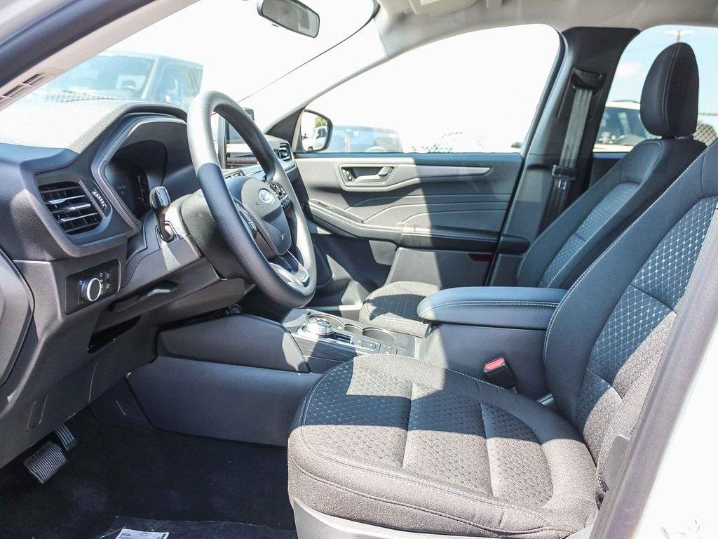 new 2025 Ford Escape car, priced at $26,069