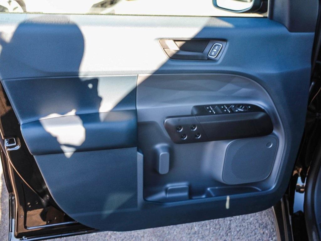 new 2025 Ford Maverick car, priced at $33,226