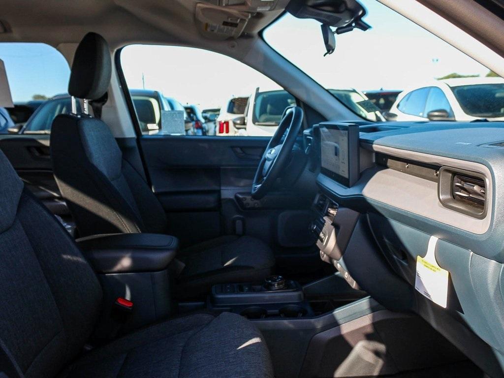 new 2025 Ford Maverick car, priced at $33,226