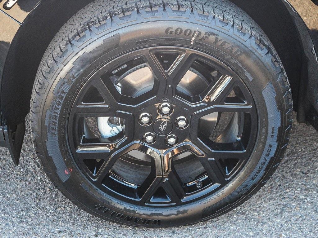 new 2025 Ford Maverick car, priced at $33,226