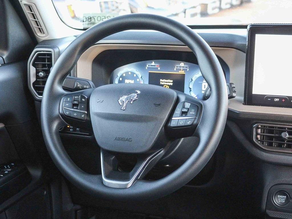 new 2025 Ford Bronco Sport car, priced at $33,125