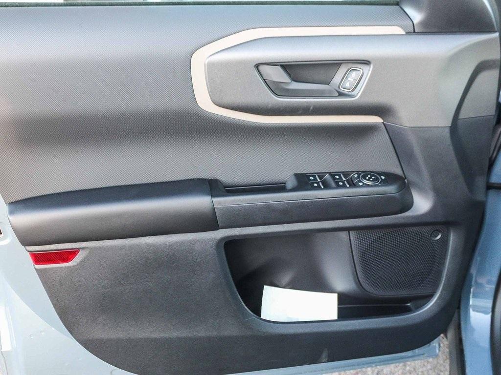 new 2025 Ford Bronco Sport car, priced at $33,125