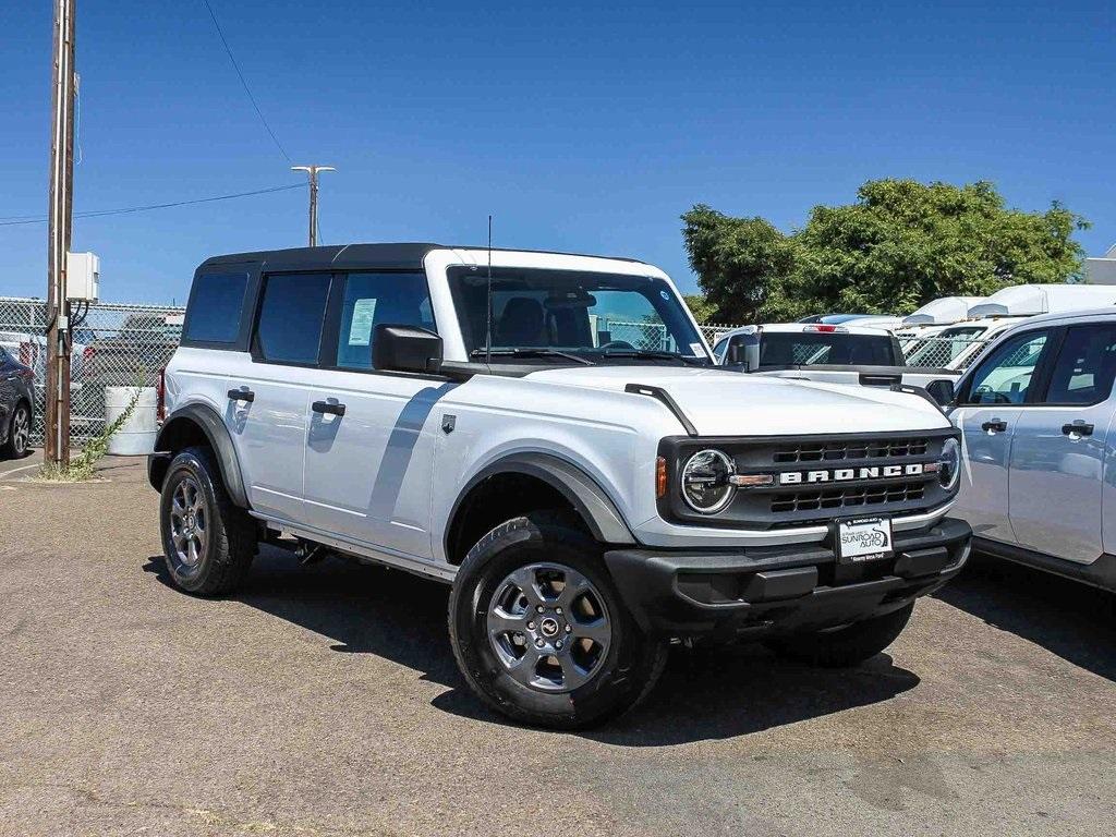 new 2025 Ford Bronco car, priced at $44,165