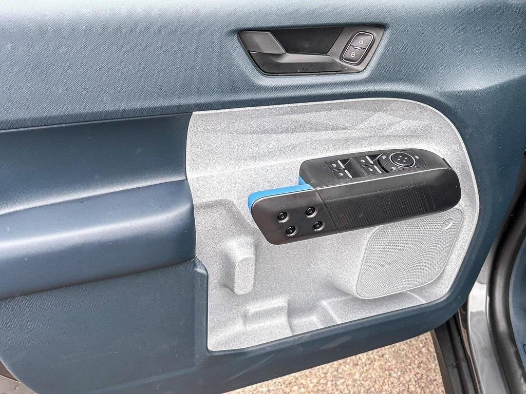 new 2025 Ford Maverick car, priced at $33,395