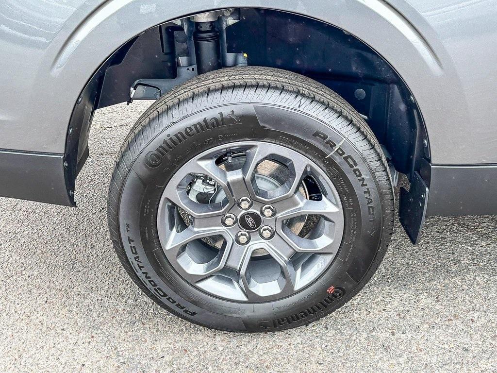 new 2025 Ford Maverick car, priced at $33,395