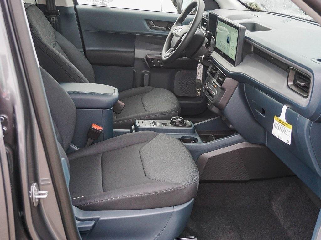 new 2025 Ford Maverick car, priced at $30,255