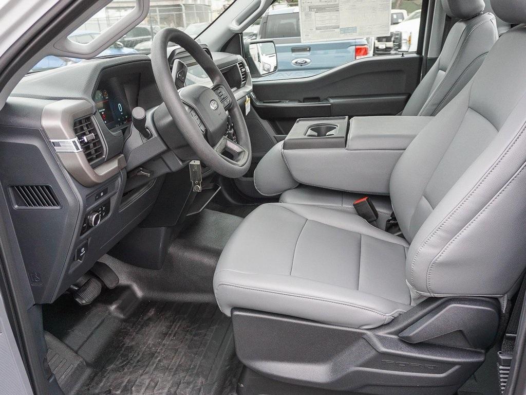 new 2025 Ford F-150 car, priced at $37,212