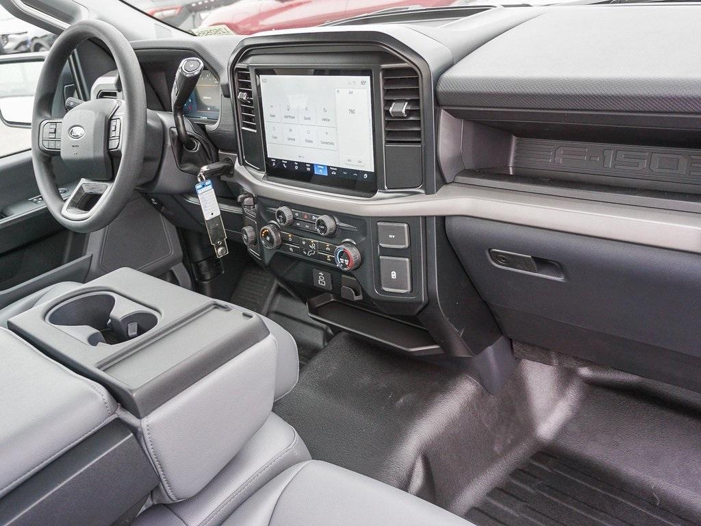 new 2025 Ford F-150 car, priced at $37,212