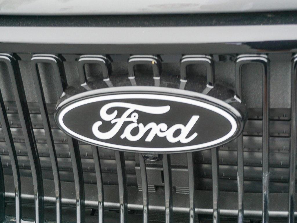 new 2025 Ford Maverick car, priced at $35,090