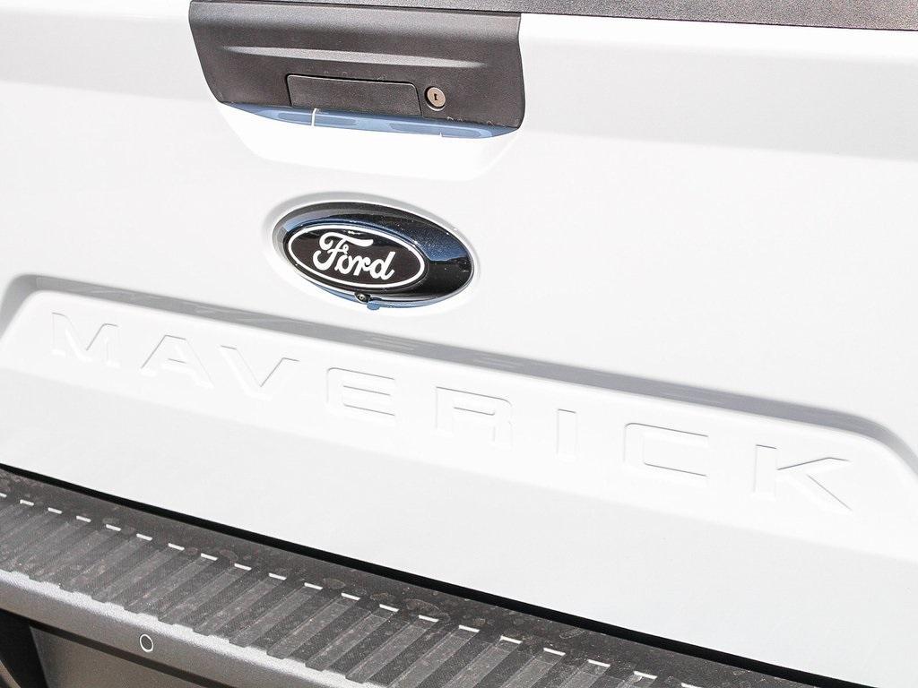new 2025 Ford Maverick car, priced at $34,821