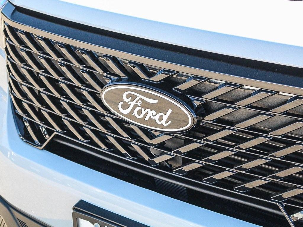 new 2025 Ford Maverick car, priced at $34,821